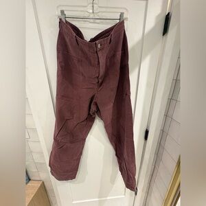 Zara Men's Cargo Pants in Deep Burgundy
